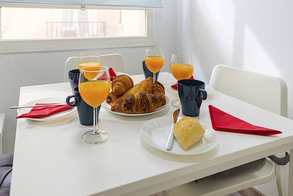 Sohocenter Apartment 2 Rooms Young People Only مالقة المظهر الخارجي الصورة