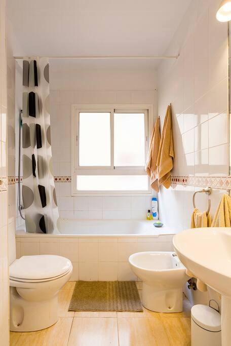 Sohocenter Apartment 2 Rooms Young People Only مالقة المظهر الخارجي الصورة