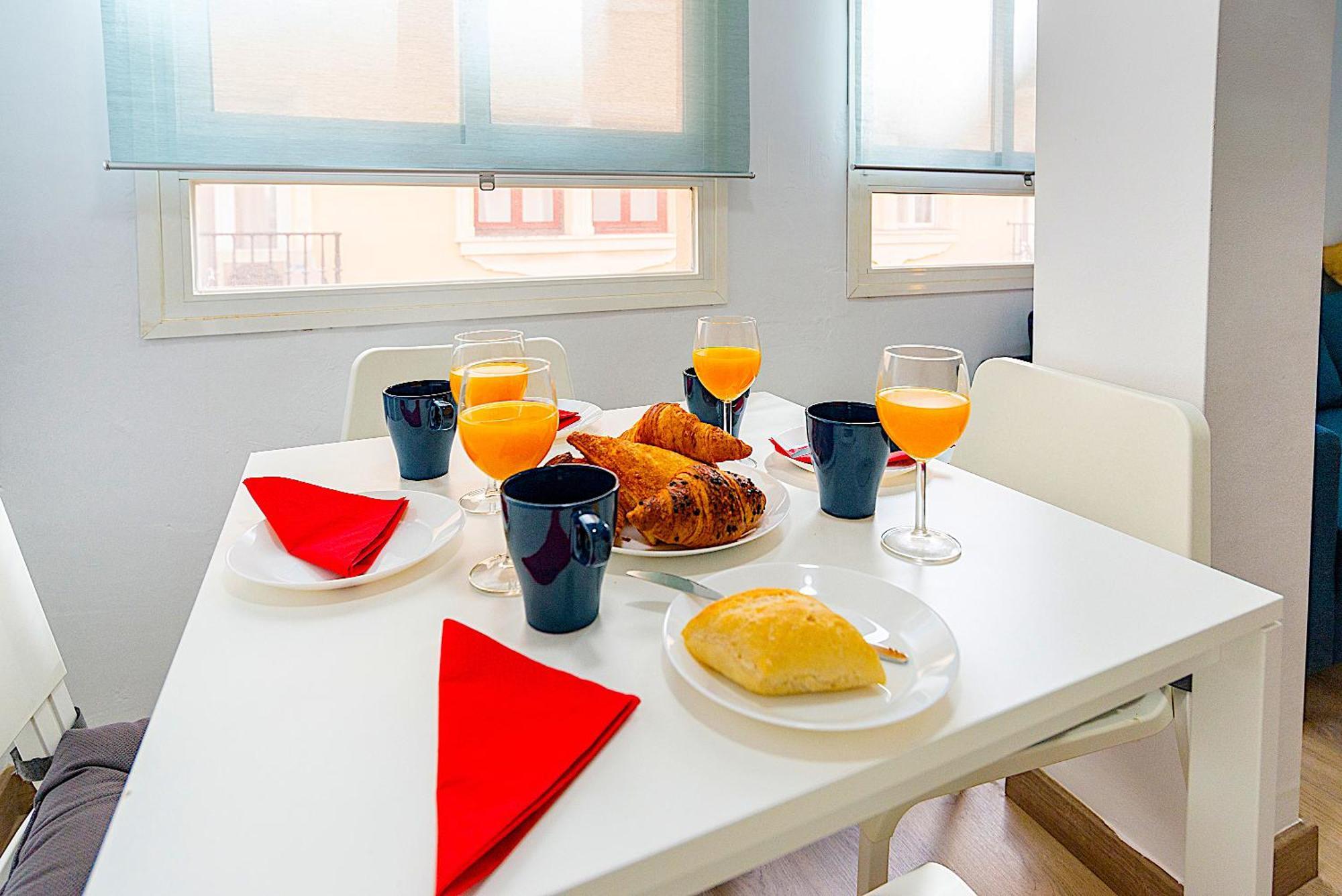 Sohocenter Apartment 2 Rooms Young People Only مالقة المظهر الخارجي الصورة